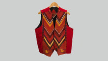 Carica l'immagine nel visualizzatore di Gallery, ALUMAH "Sbankil" Handmade Vest with Natural yarns - ALUMAH.collection